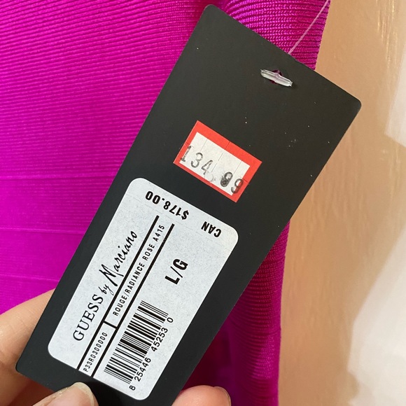 NWT Marciano magenta hot pink cocktail bandage bodycon off shoulder dress size L - Picture 3 of 5